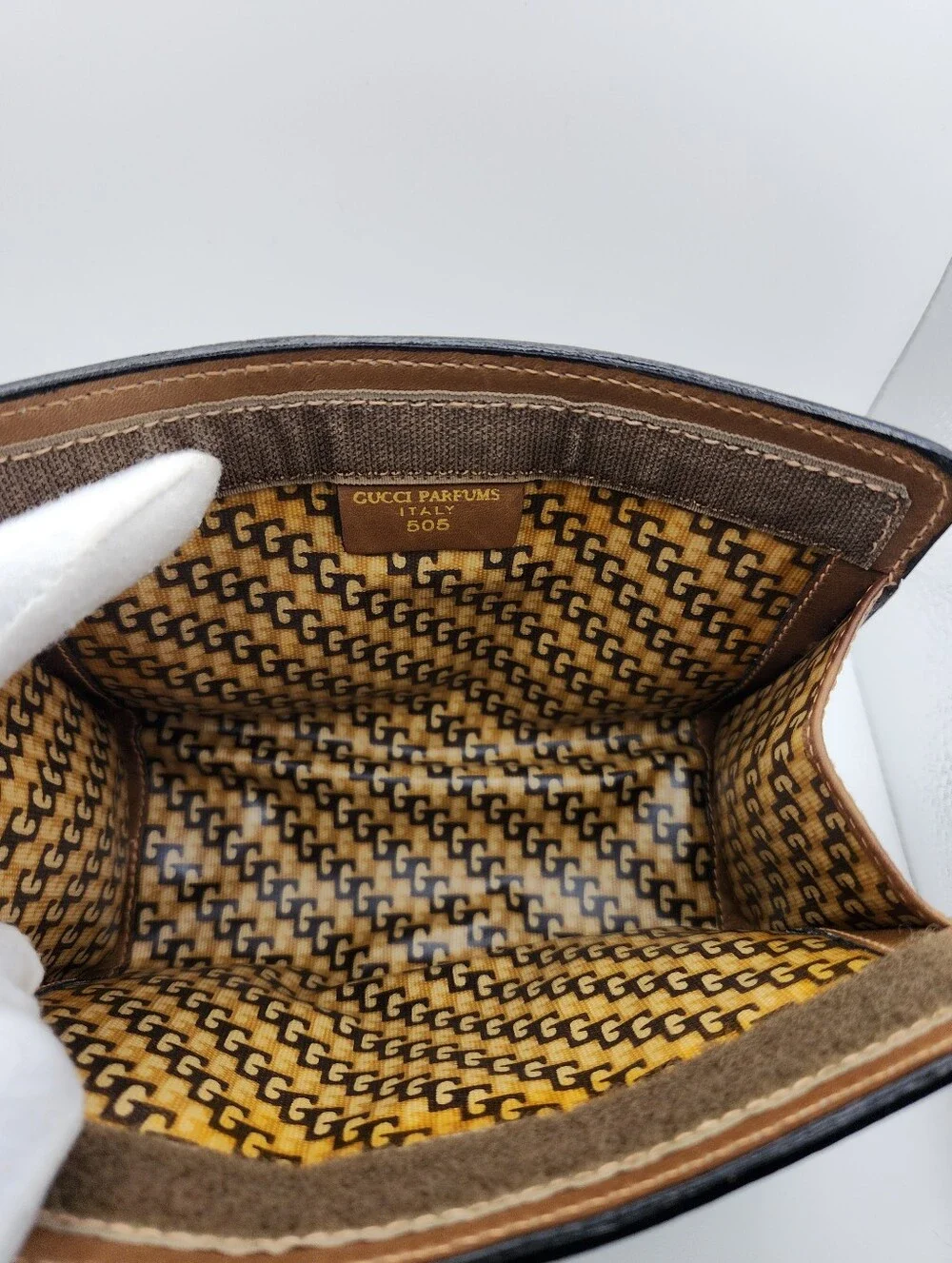 Vintage Gucci Sherry Line Velcro Suede Clutch